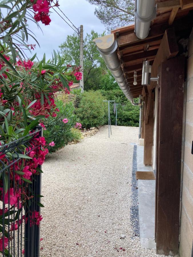 Au Coeur De La Pinede De 1 A 4 Personnes Villa Langlade Exterior photo
